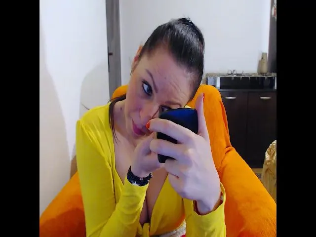 Live sex webcam photo for Ellasolemn #272458309