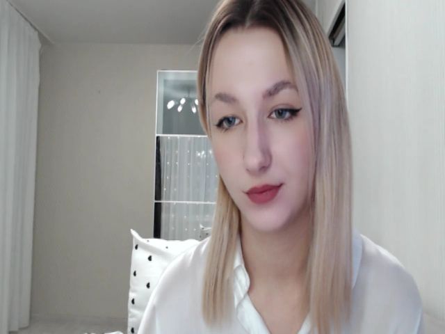 Live sex webcam photo for Ellen_James #271896284