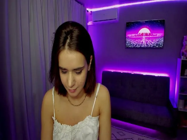 Live sex webcam photo for Ellies_Smile #272864812