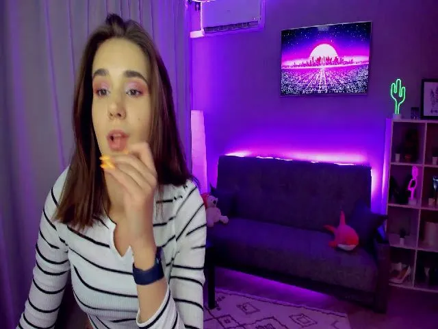 Live sex webcam photo for Ellies_Smile #273623149