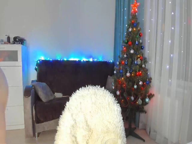 Live sex webcam photo for EllinaStam #271815902