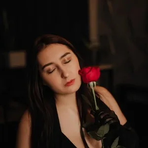 Live sex webcam photo for ElmiraPowers #278236880