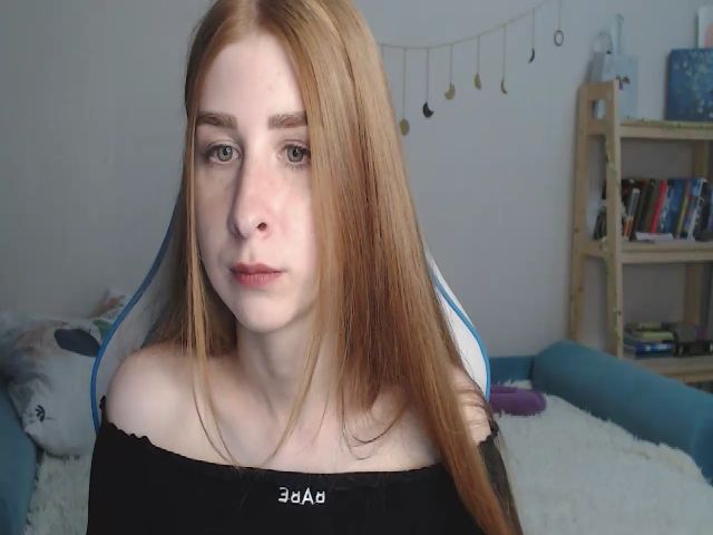 Live sex webcam photo for ElonaGinger #274035766