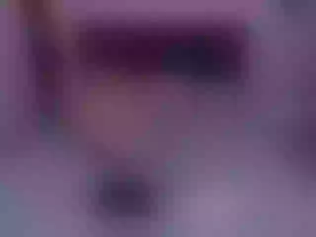 Live sex webcam photo for ElsaHines #274372885