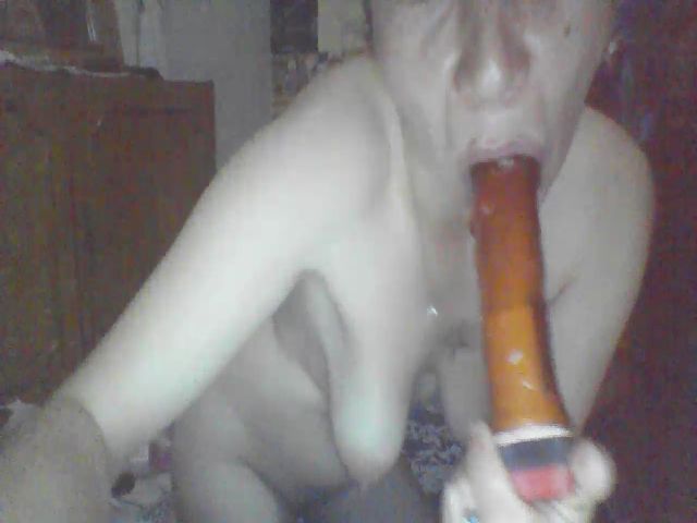 Live sex webcam photo for ElssaJohnson #273286315