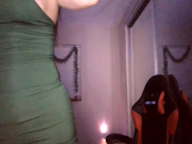 Live sex webcam photo for ElyMarie #273306229