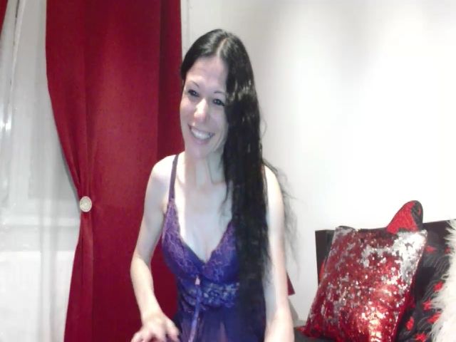 Live sex webcam photo for Elysasun #273951840