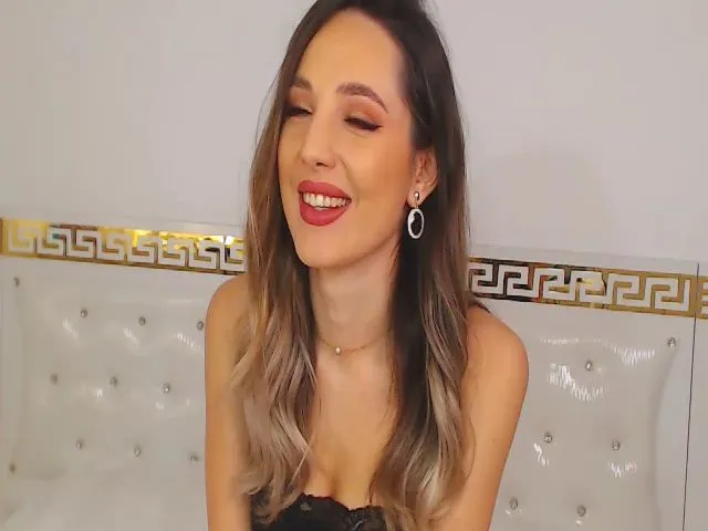 Live sex webcam photo for Elyssa_ #271788976