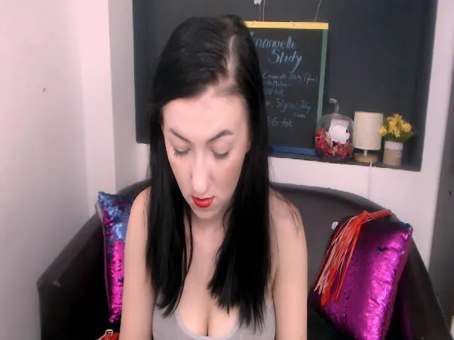 Live sex webcam photo for EmanueleSluty #273883371