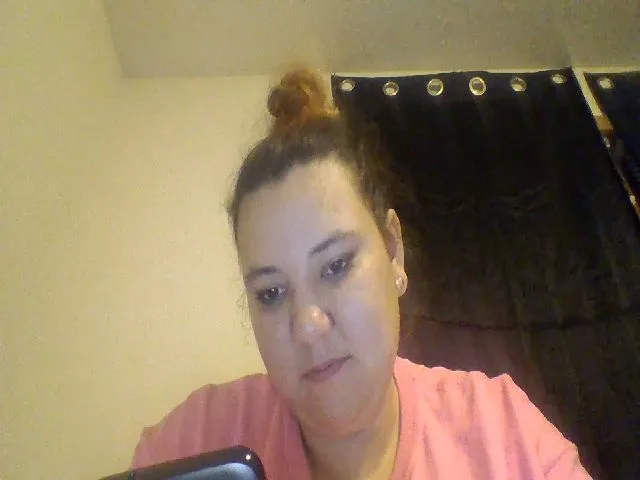 Live sex webcam photo for Emeraldlove23 #271928904