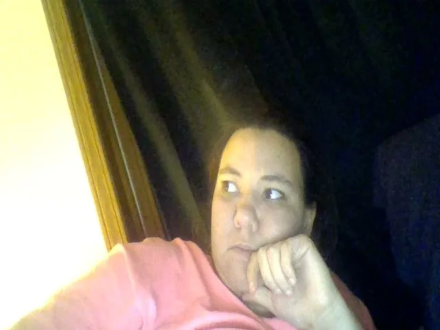 Live sex webcam photo for Emeraldlove23 #271940061