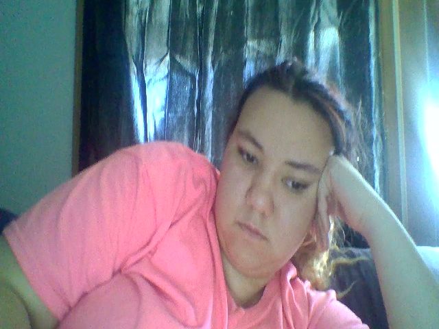 Live sex webcam photo for Emeraldlove23 #271945552