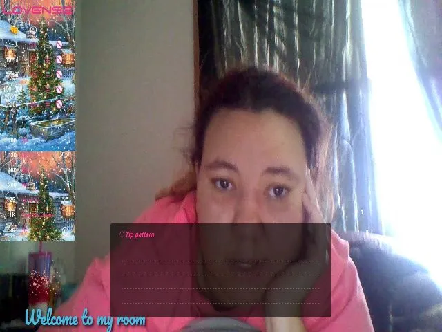 Live sex webcam photo for Emeraldlove23 #271945895