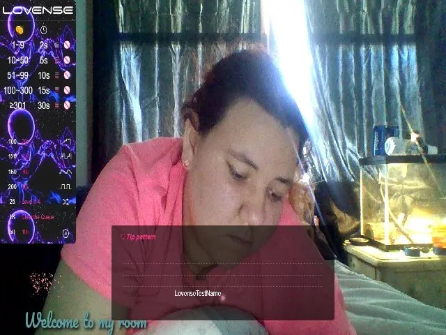 Live sex webcam photo for Emeraldlove23 #271947260