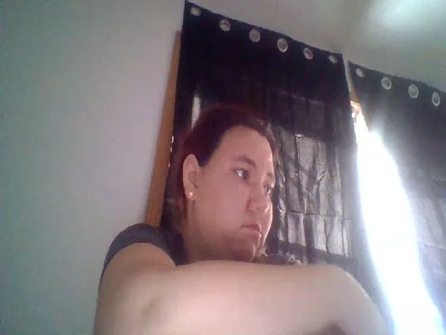 Live sex webcam photo for Emeraldlove23 #271995593