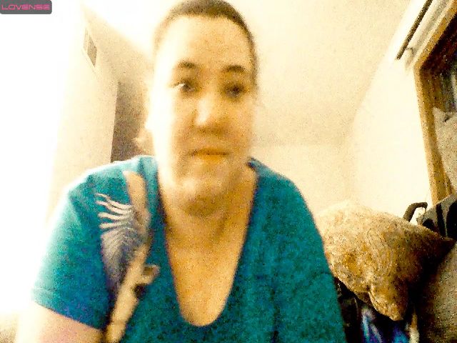 Live sex webcam photo for Emeraldlove23 #272222852