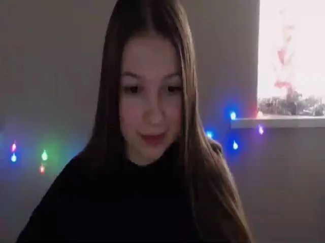 Live sex webcam photo for EmiStern #271790850