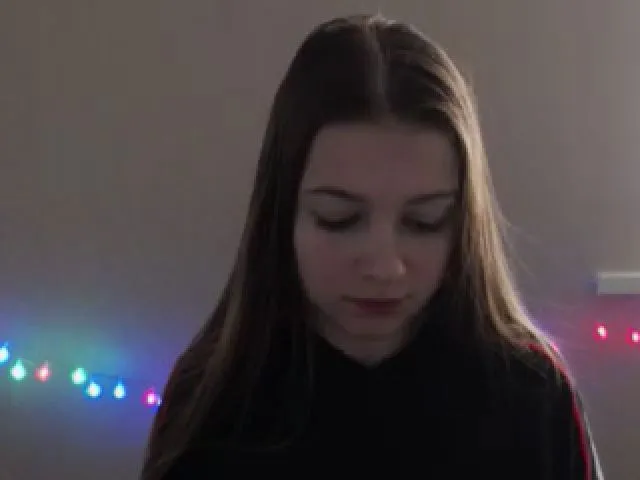 Live sex webcam photo for EmiStern #272131672