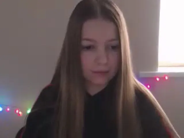 Live sex webcam photo for EmiStern #272173151