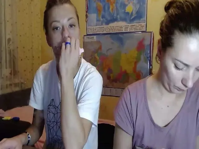Live sex webcam photo for Emi_lywild #271962318