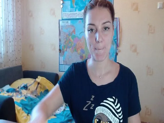 Live sex webcam photo for Emi_lywild #272585324