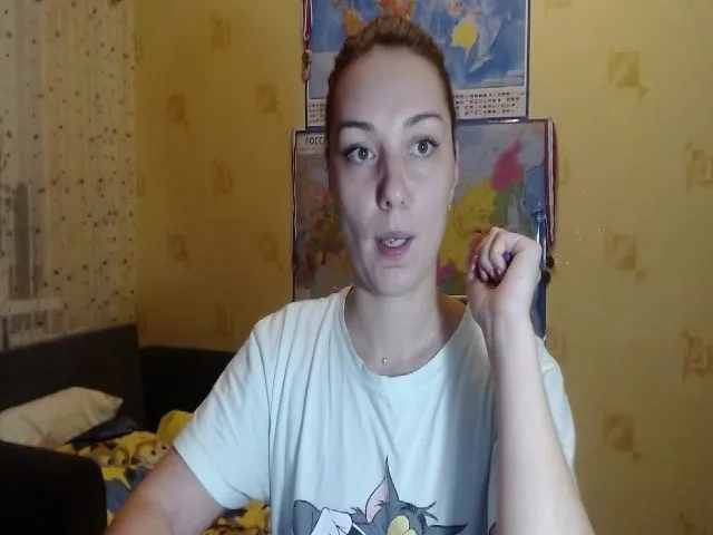 Live sex webcam photo for Emi_lywild #272664558