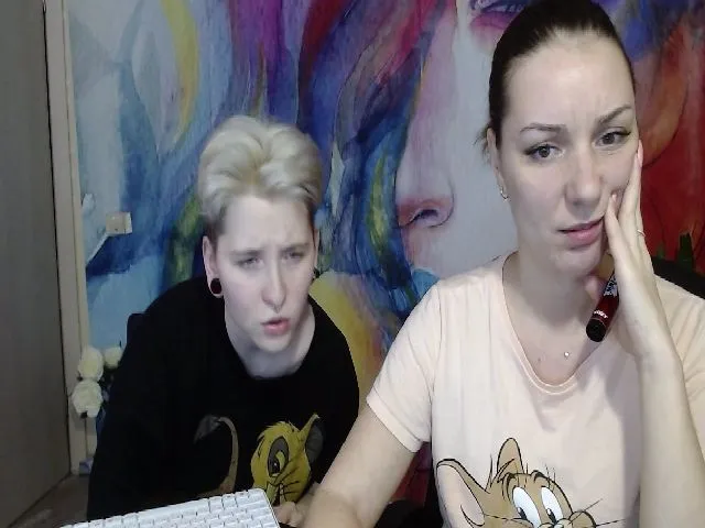 Live sex webcam photo for Emi_lywild #272853445