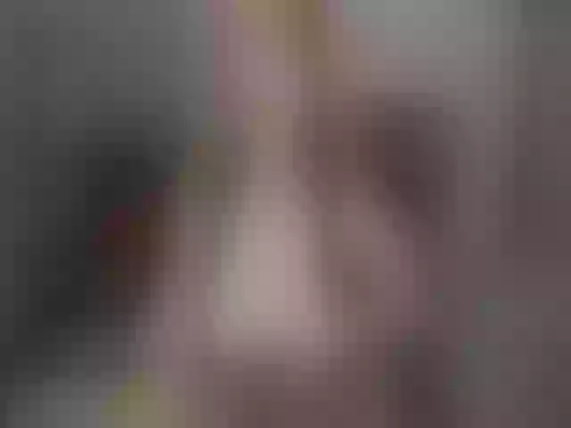 Live sex webcam photo for Emiemilyy #271826507
