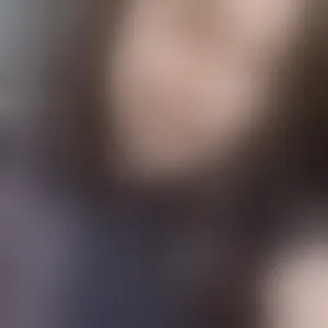Live sex webcam photo for Emiligrey #293173496