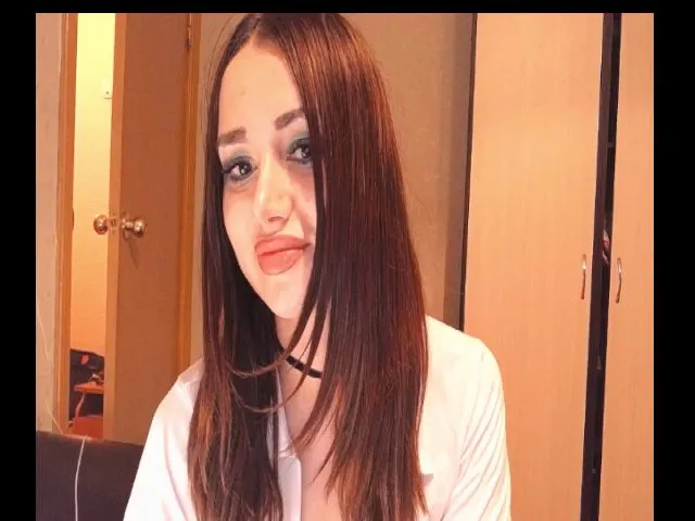 Live sex webcam photo for Emilyfoox #274295132