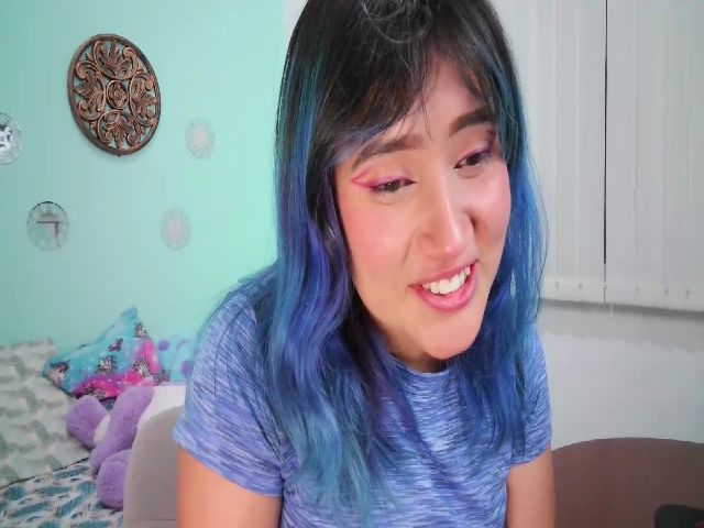 Live sex webcam photo for Emily_2016 #273854911