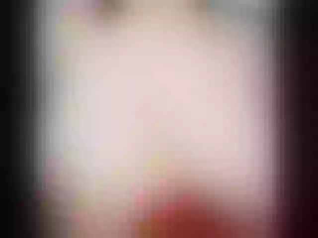 Live sex webcam photo for Emily_Defoe #271922147