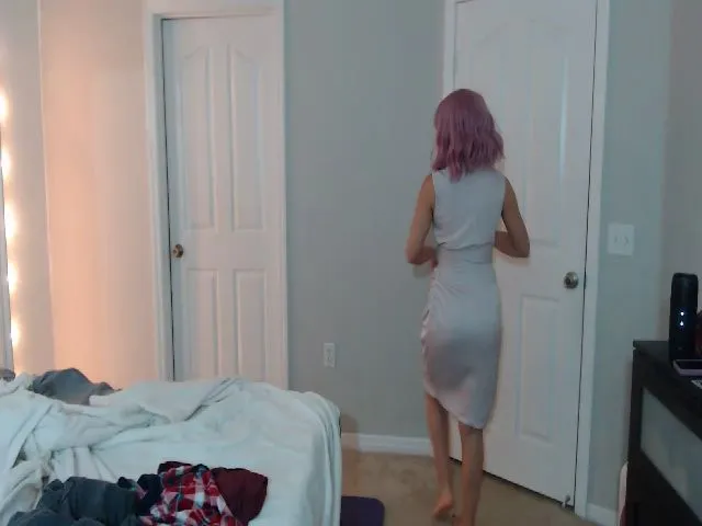 Live sex webcam photo for EmmaLaLatina #271973588