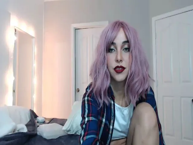 Live sex webcam photo for EmmaLaLatina #272091231