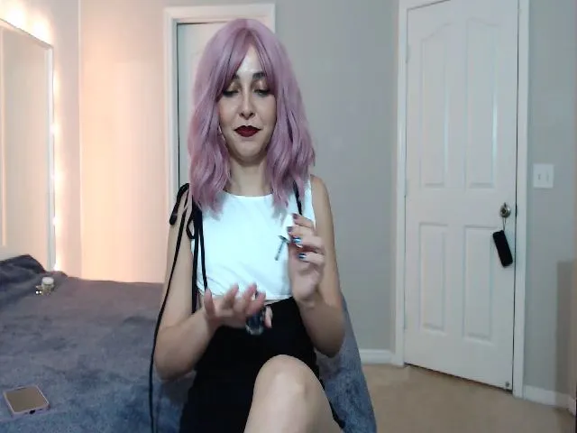 Live sex webcam photo for EmmaLaLatina #272181537