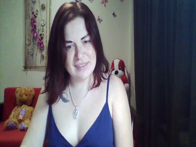 Live sex webcam photo for EmmaSquirtx #271998691