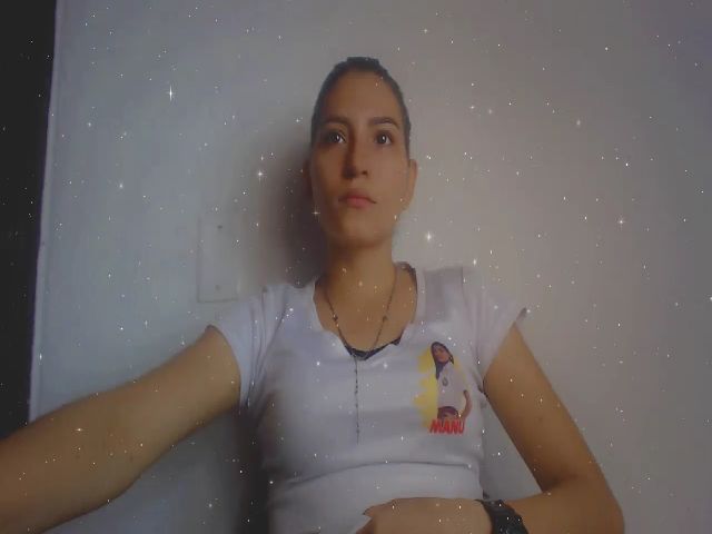 Live sex webcam photo for Emma_18x #272242065