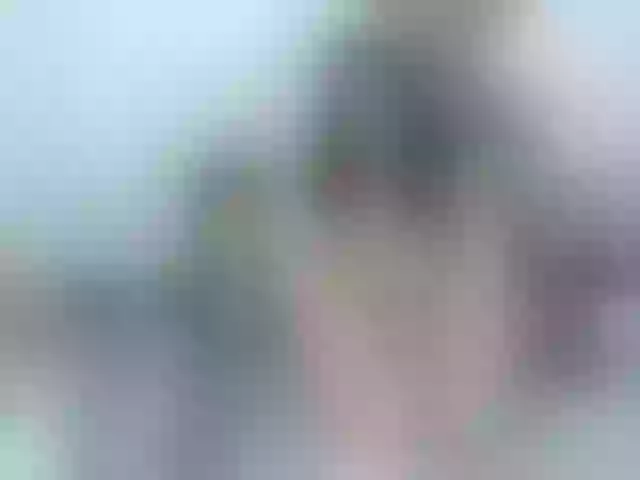 Live sex webcam photo for Emma_19_ #272384845
