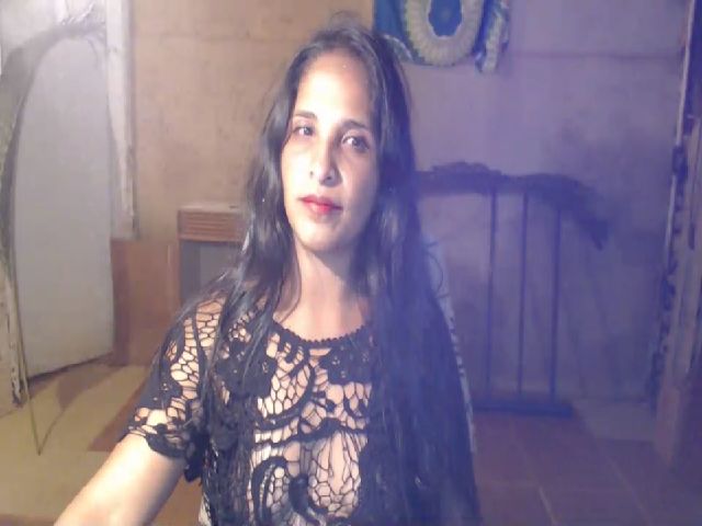 Live sex webcam photo for Emma_77 #272833863