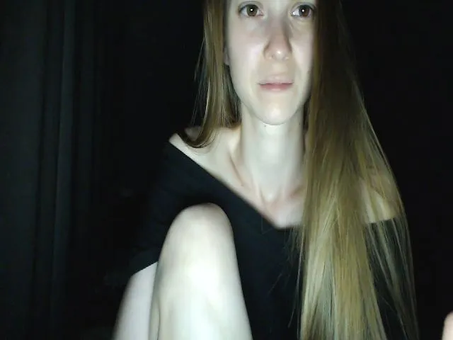 Live sex webcam photo for Emma_Cutie #273798505