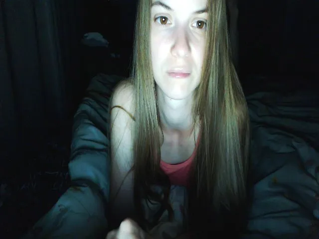 Live sex webcam photo for Emma_Cutie #273943782