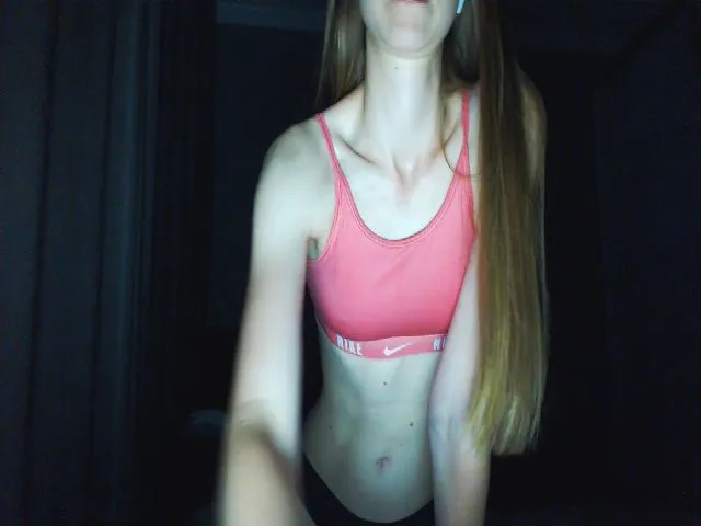 Live sex webcam photo for Emma_Cutie #273944840