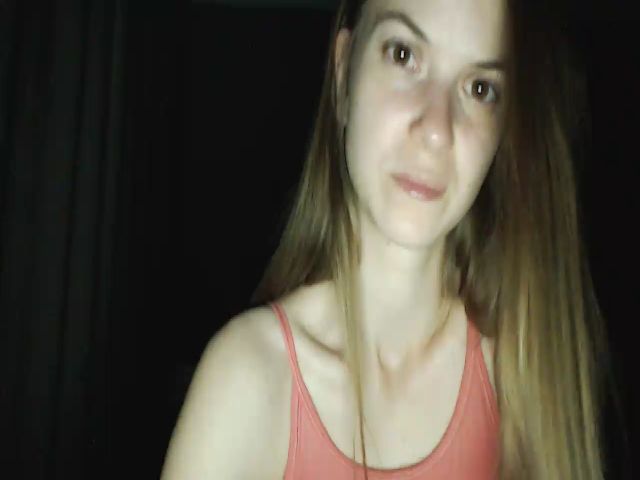 Live sex webcam photo for Emma_Cutie #274141581