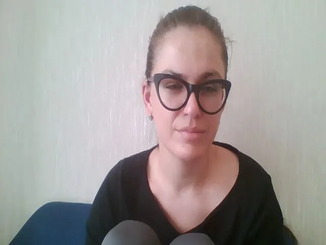 Live sex webcam photo for Emma_Hotie #273449157