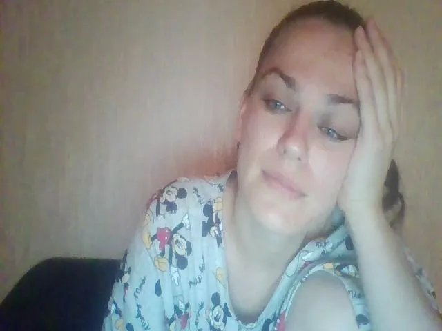 Live sex webcam photo for Emma_Hotie #273565402