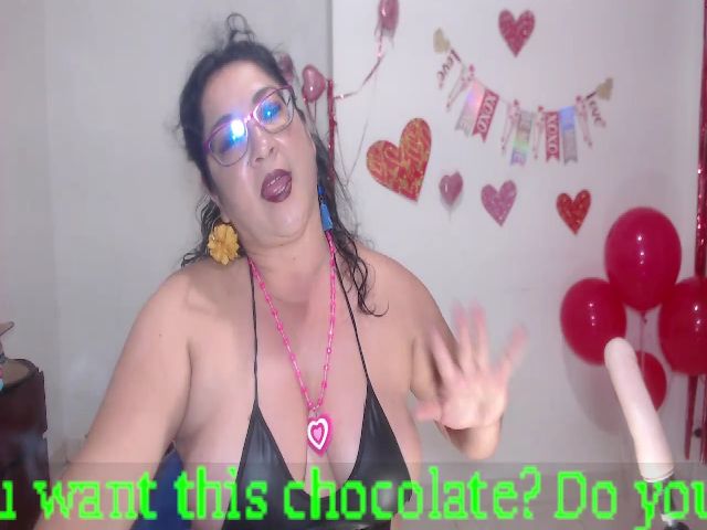 Live sex webcam photo for Emmarocker #272400008