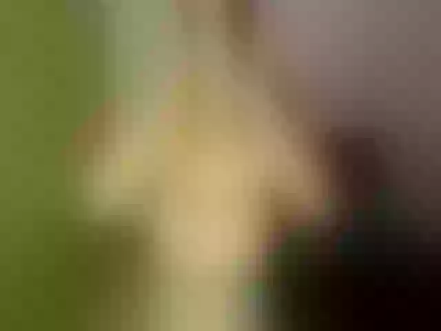 Live sex webcam photo for Emmi_royse #273444766