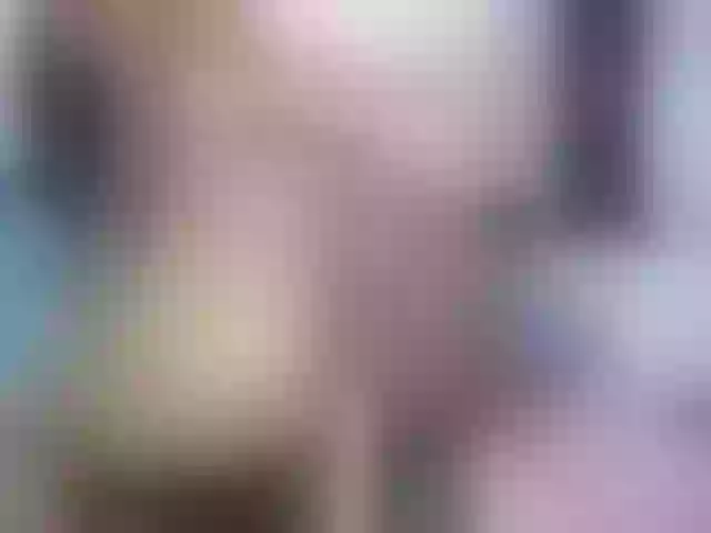 Live sex webcam photo for EmmySweett #272005941