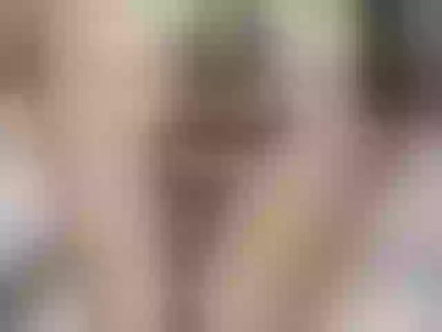 Live sex webcam photo for EmmySweett #272017424