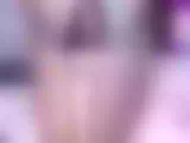 Live sex webcam photo for EmmySweett #272139079